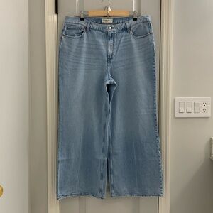 Abercrombie Jeans High Rise Wide Leg Size 33 16 Light Like New Regular Length